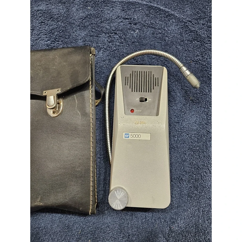 Vintage TIF Instruments Halogen automatic‎ Leak Detector Model 5000 W Case Works